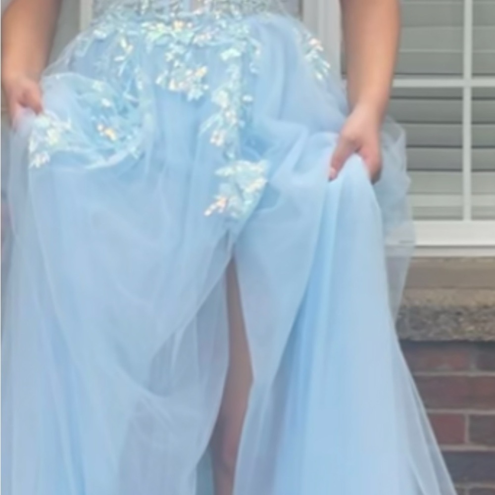 Glamorous light blue off the shoulder embroidered tulle formal dress - Picture 13 of 14